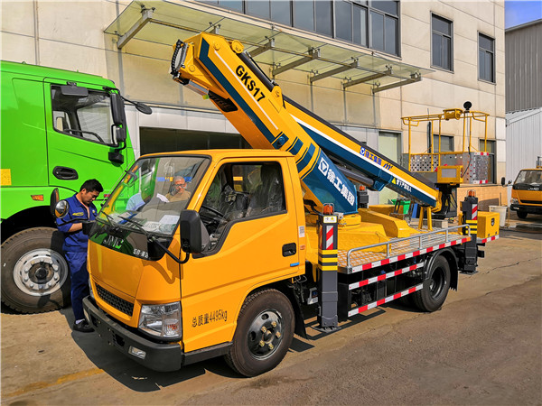 連云港高空平臺作業(yè)車